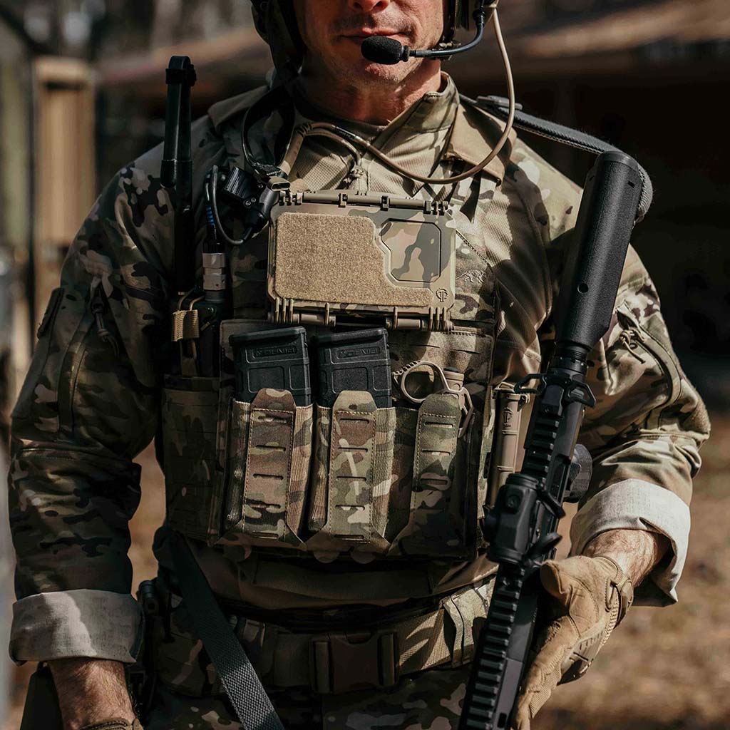 Operator using a Thyrm Dark Vault 2.0 faraday cage & atak mount