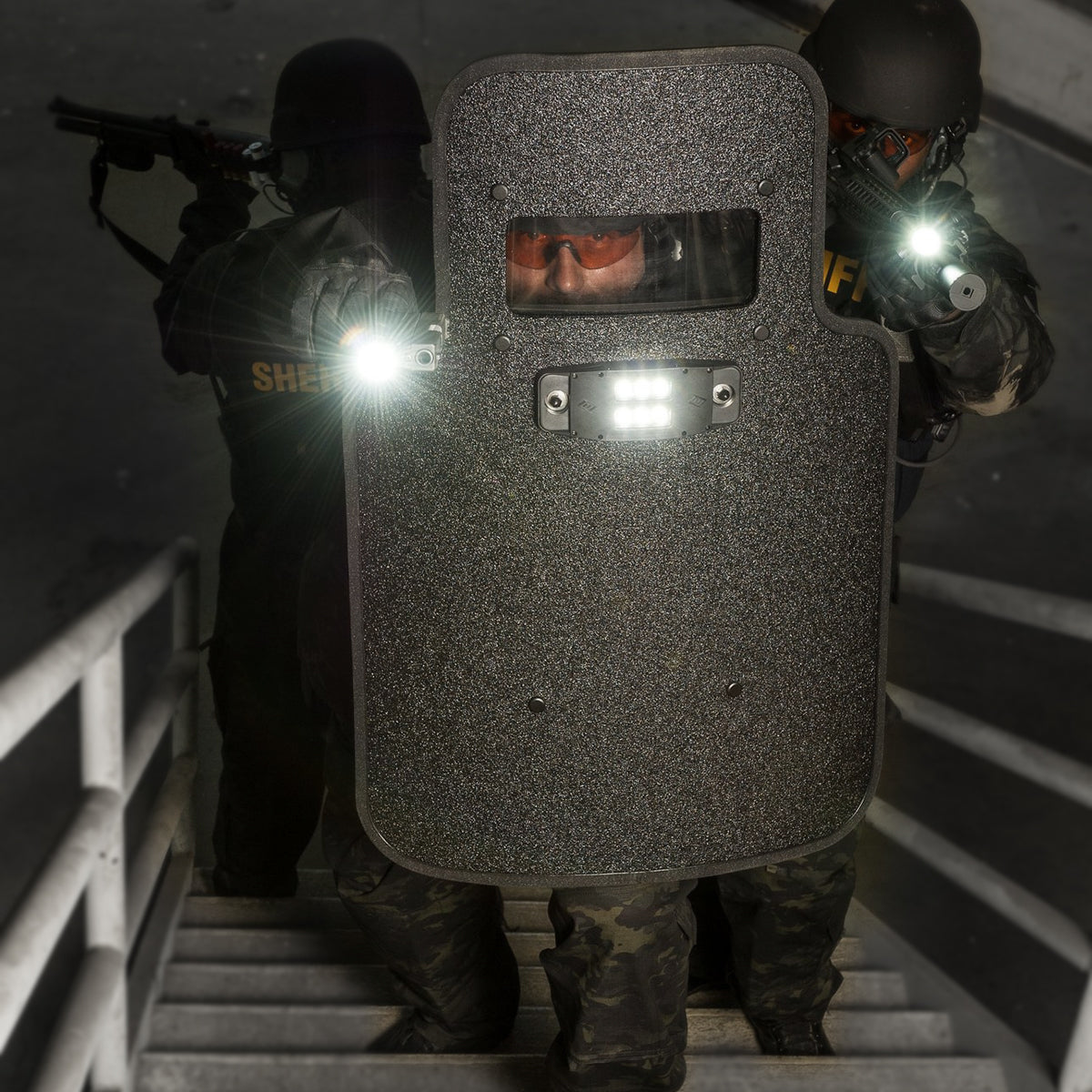 tactical-officers-on-stairs-with-a-ballistic-shield