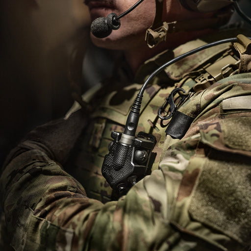 3M™ Peltor™ FL 7000 PTT Conventional Army close up