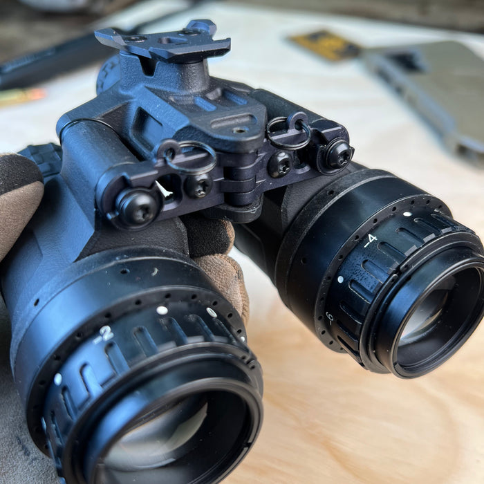 Nocturn Industries Katana | Up to 2900 FOM Gen 3 White Phosphor & 15oz | 100+ Hour Battery