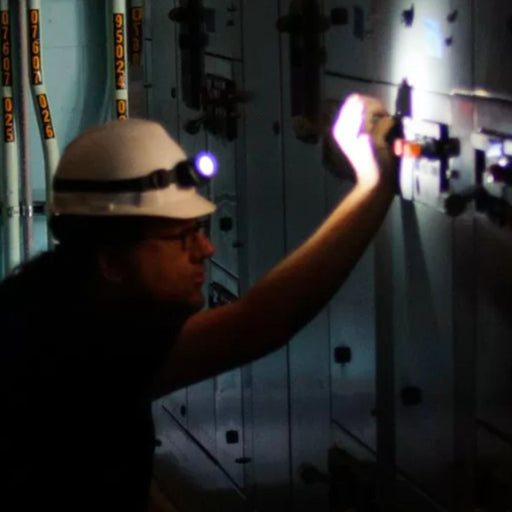 Princeton-Tec-EOSII-MPLS-lifestyle-1