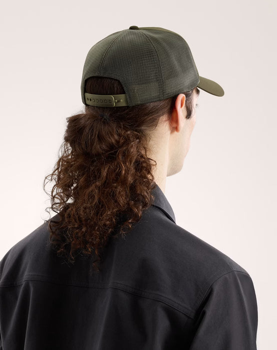 Arc'teryx Bird Word Trucker Hat: Breathable Climbing Cap & FC0 Water-Repellent Front