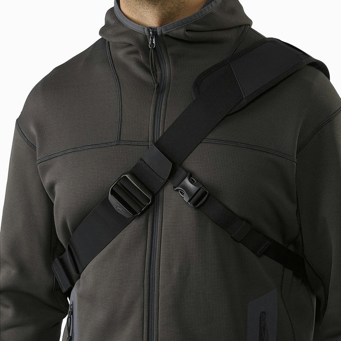 Arc'teryx LEAF Courier 15 Bag | (Like-New)