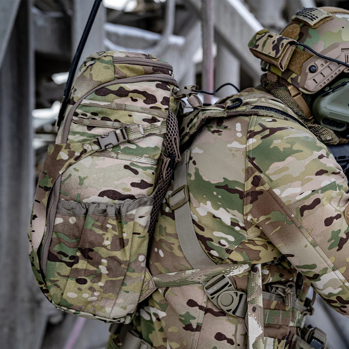 Eberlestock Bandit | Lightweight EDC Bag w/ Hydration Carry