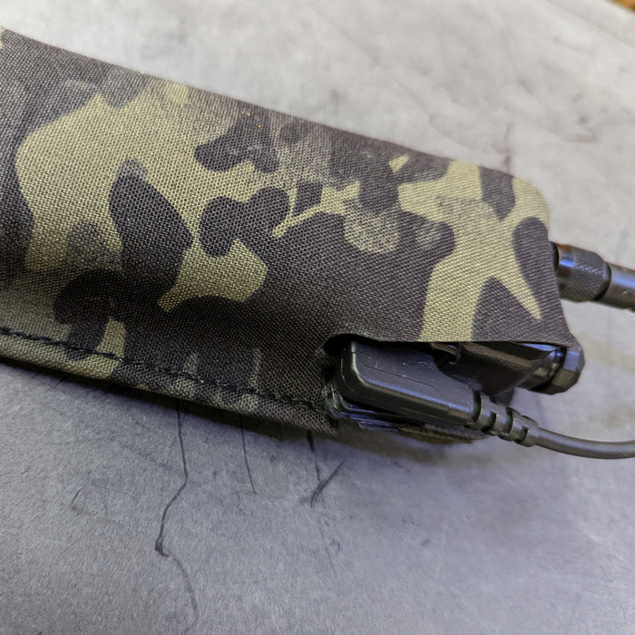 esstact baofeng radio pouch multicam black side 2