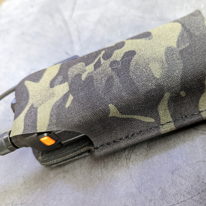 esstact baofeng radio pouch multicam black side