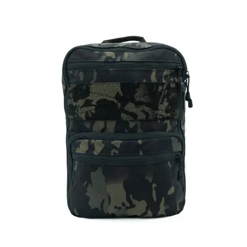 The Haley Strategic FlatPack plus in a product feature of the color variant Multicam Black