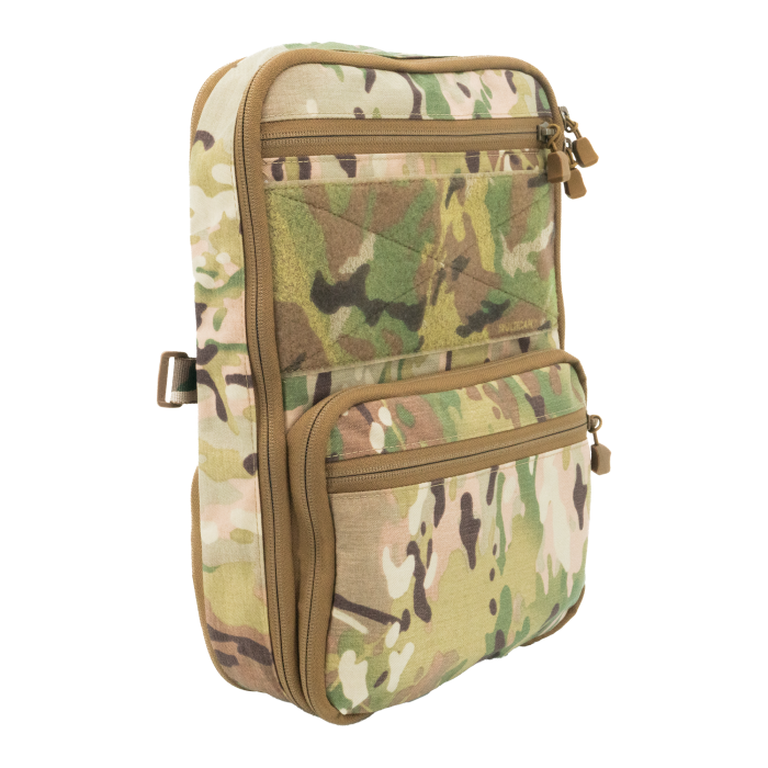 The Haley Strategic FlatPack plus in a product feature of the color variant Multicam