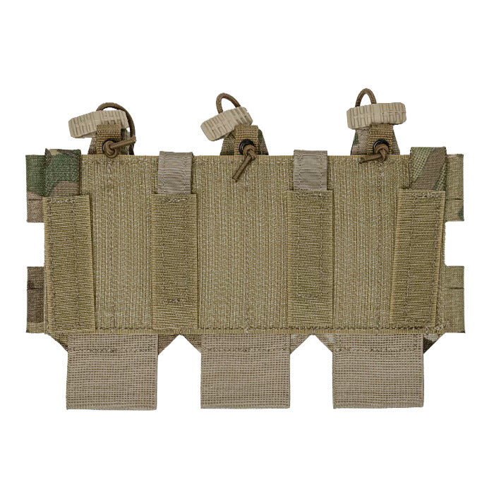 A rear view of the tactical magazine pouch displaying the large VELCRO® Brand hook panels, which provide a strong and secure attachment to the carrier for various front flap configurations.