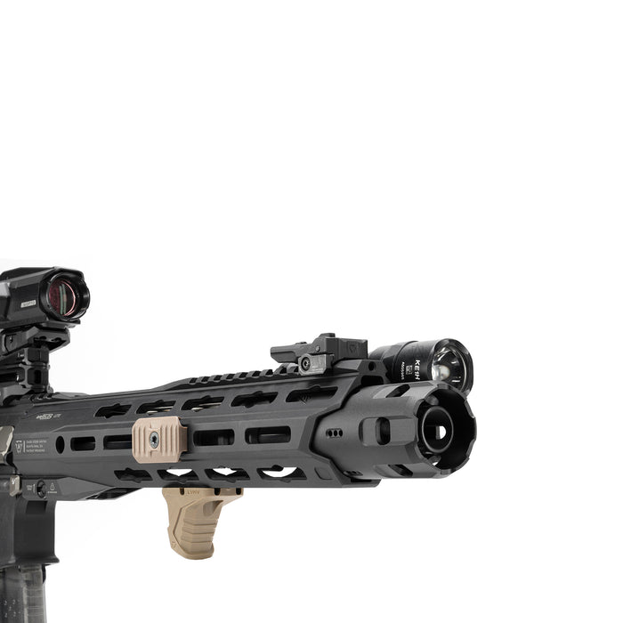 rifle-mounted-strike-oppressor-lite-v2-closeup
