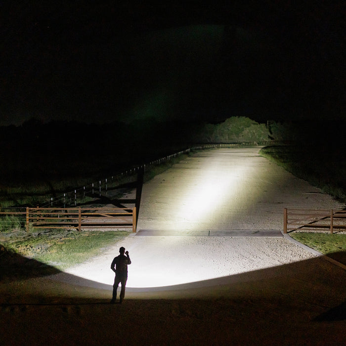 SureFire UDR Dominator | Rechargeable Flashlight | 4,400 Lumens